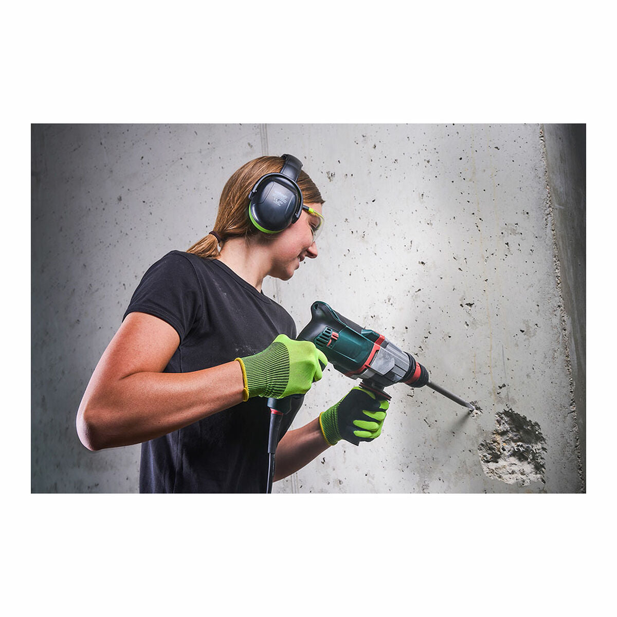 V2HACC86C2477F4B200B6FF72CF63CF9EDBR6684332P4