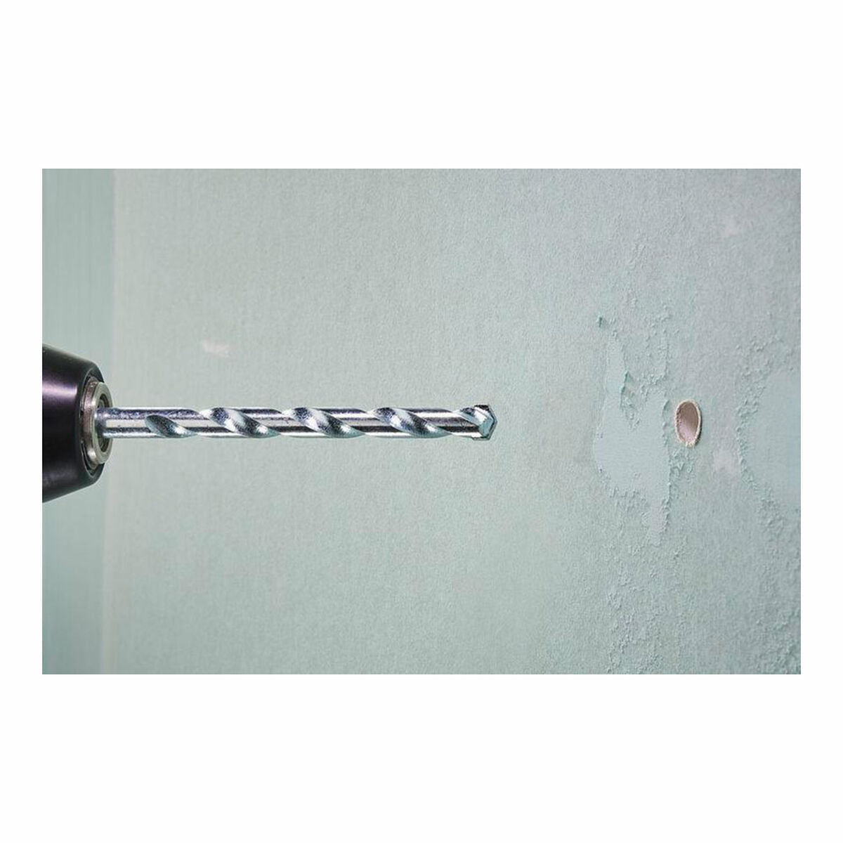 V2H4BF0F13C811F22A82047DF0F94A3E07FR5823805P2