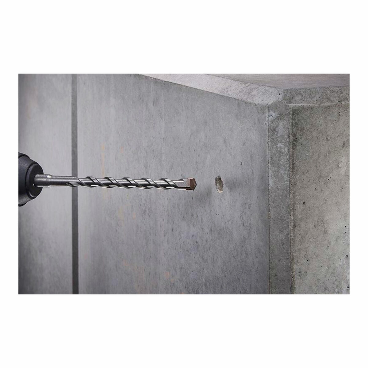 V2H261F3A2112B6D543F64D9DFF912398E9R5823767P5