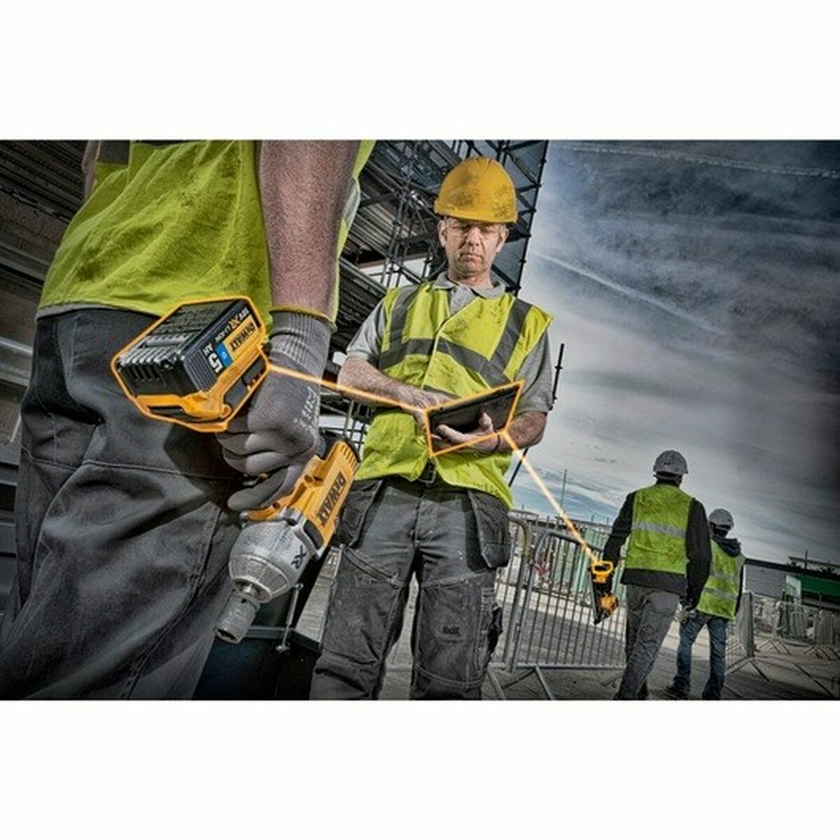 V2HF0406F4CFAEA71A9F3CAF84E2E2F4A30R5822106P9