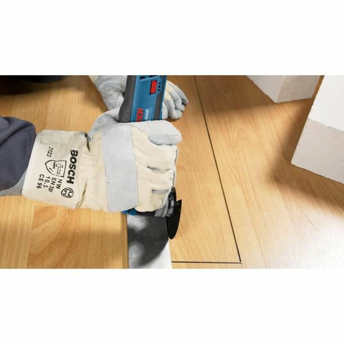 V4H2AE8C757B1F4F9DA5C7E5F25195D1137R3706131P3