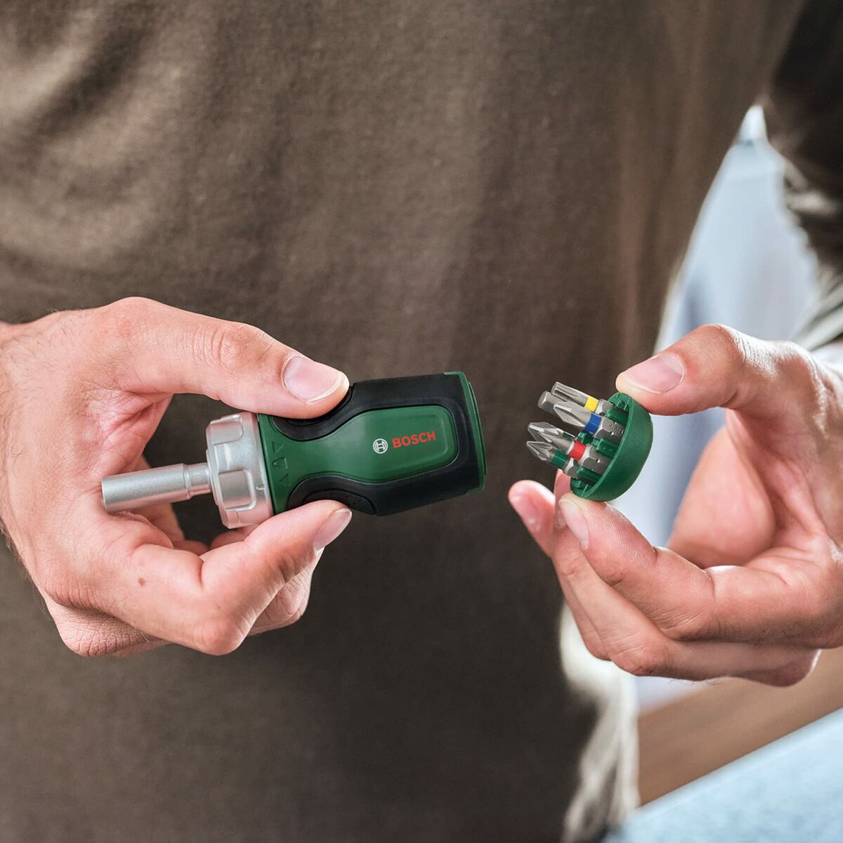 V1H2D2A34083D26CF0E47185F3750EA1797RP4