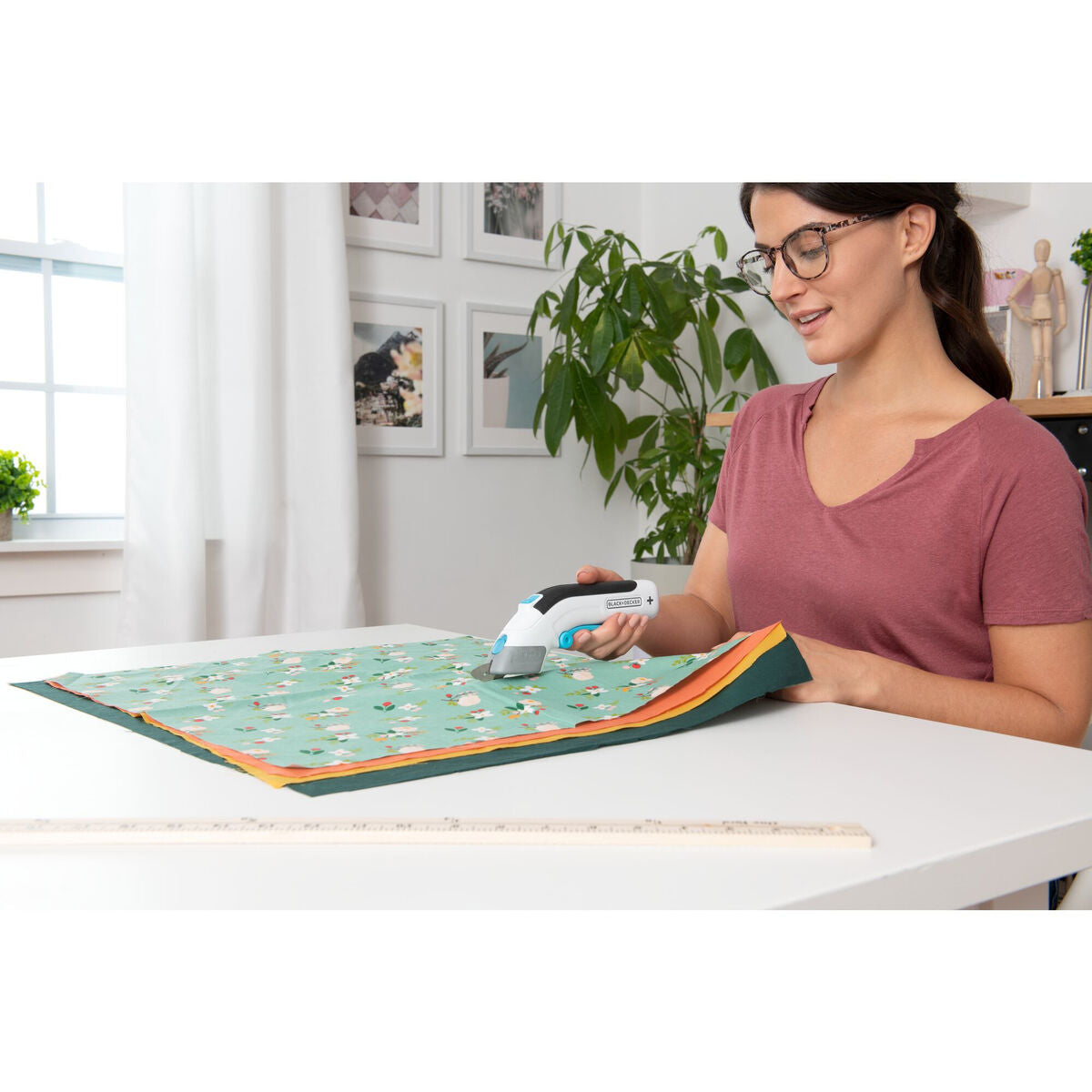 V2H3E7561F14052CDA493710B7EF7449CA2R7137315P7